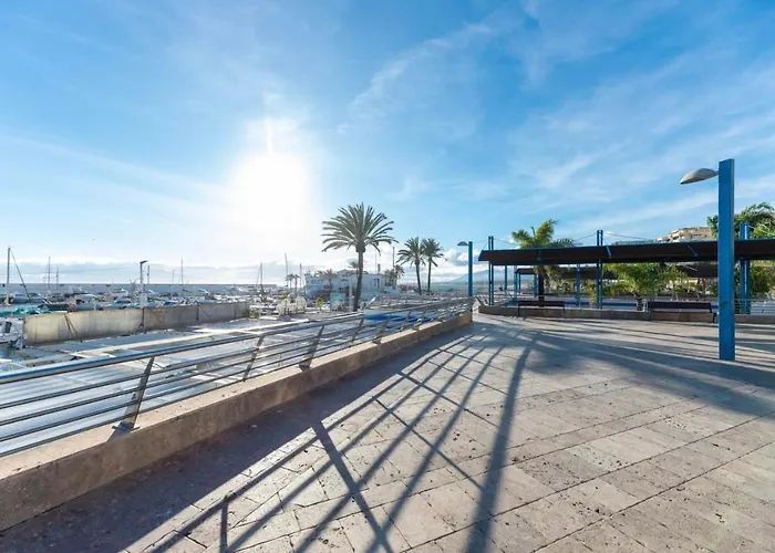 En Front De * マルベーリャ