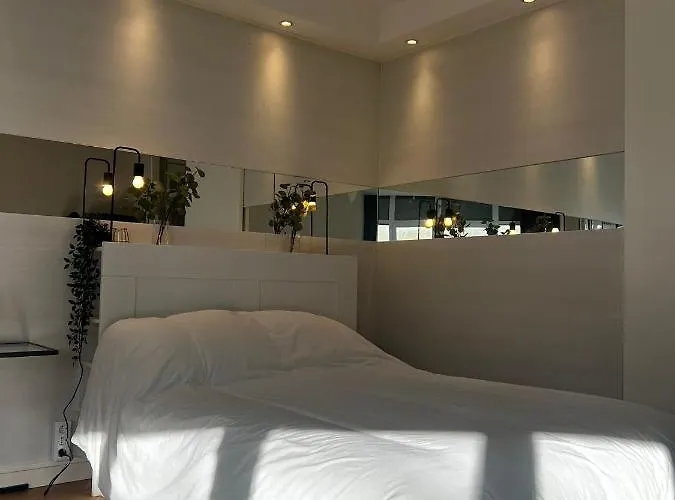 アパート En Front De *