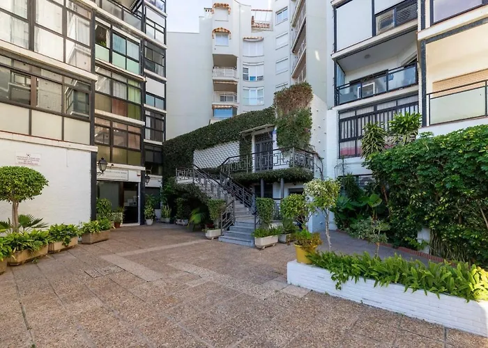 En Front De Apartamento *